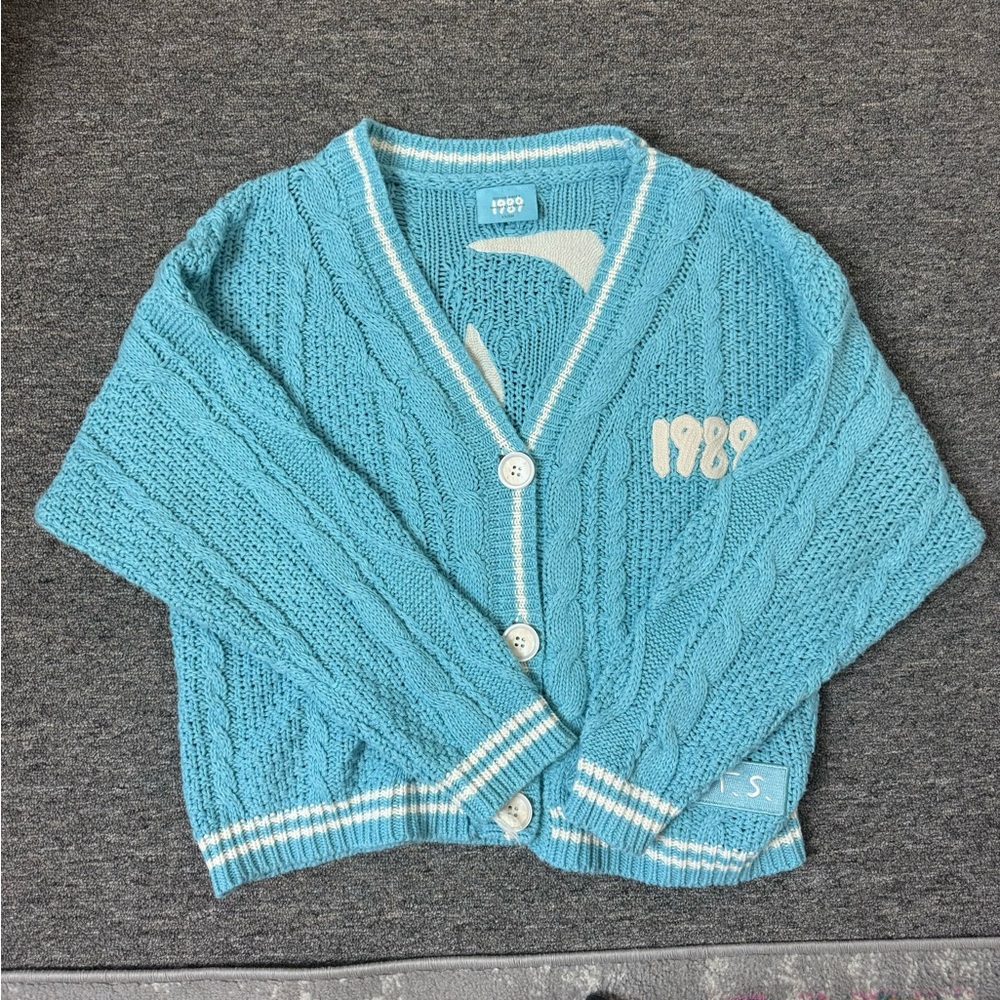 1989 (Taylor’s Version) Cardigan